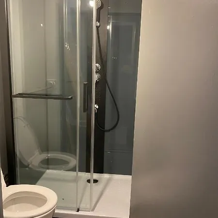 Апартаменты La Tournette *